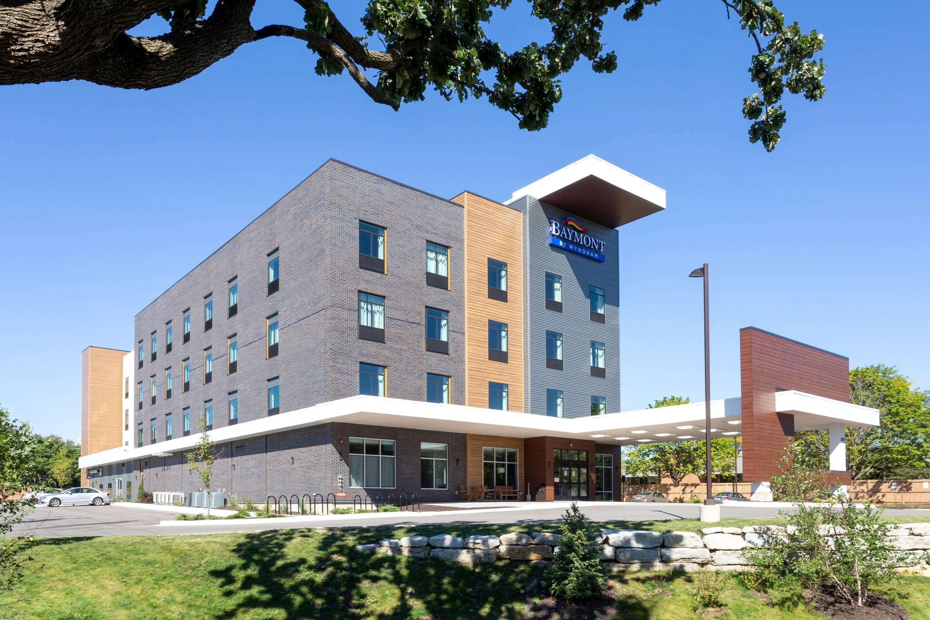 Hotel Baymont By Wyndham Madison Exterior foto
