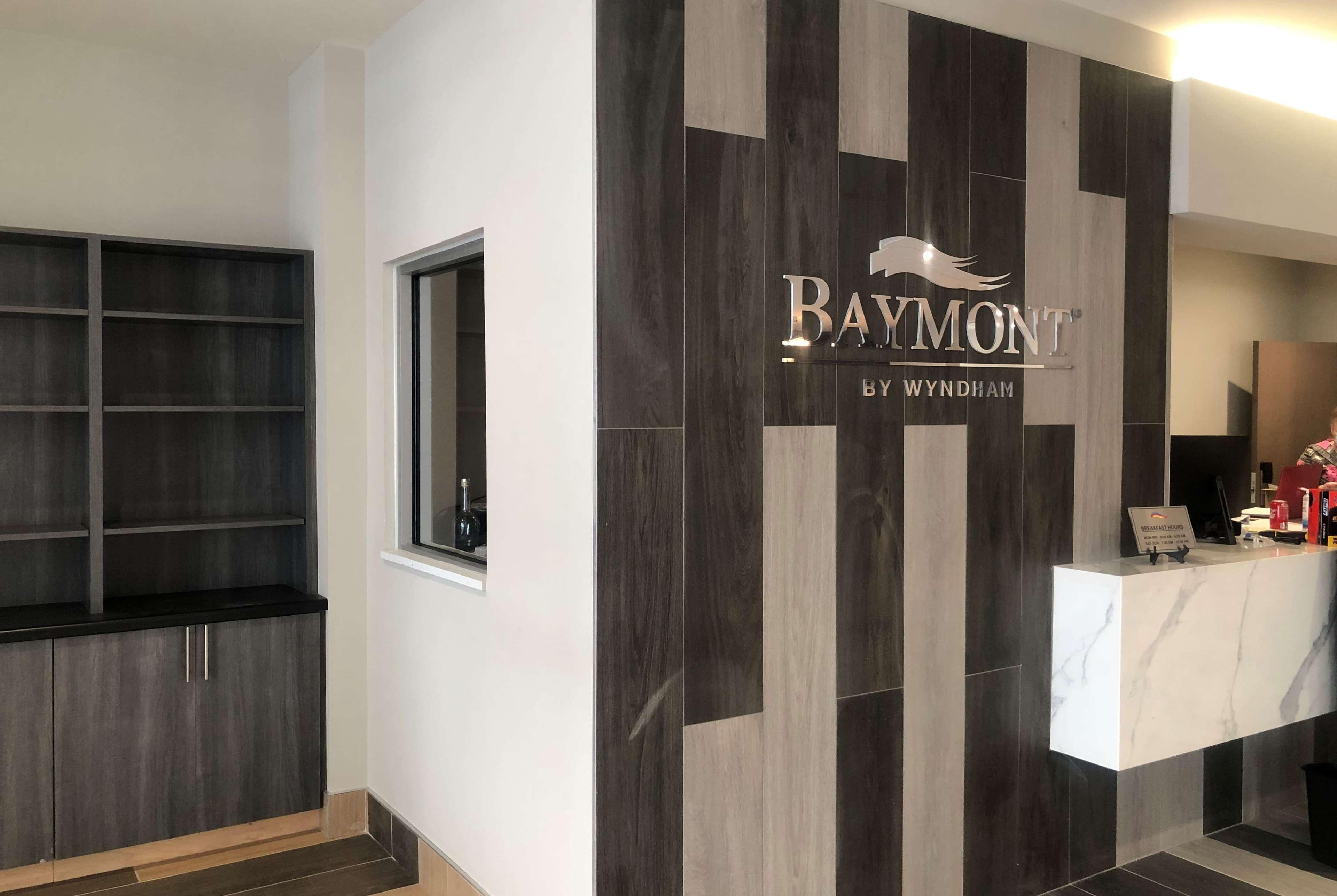Hotel Baymont By Wyndham Madison Exterior foto