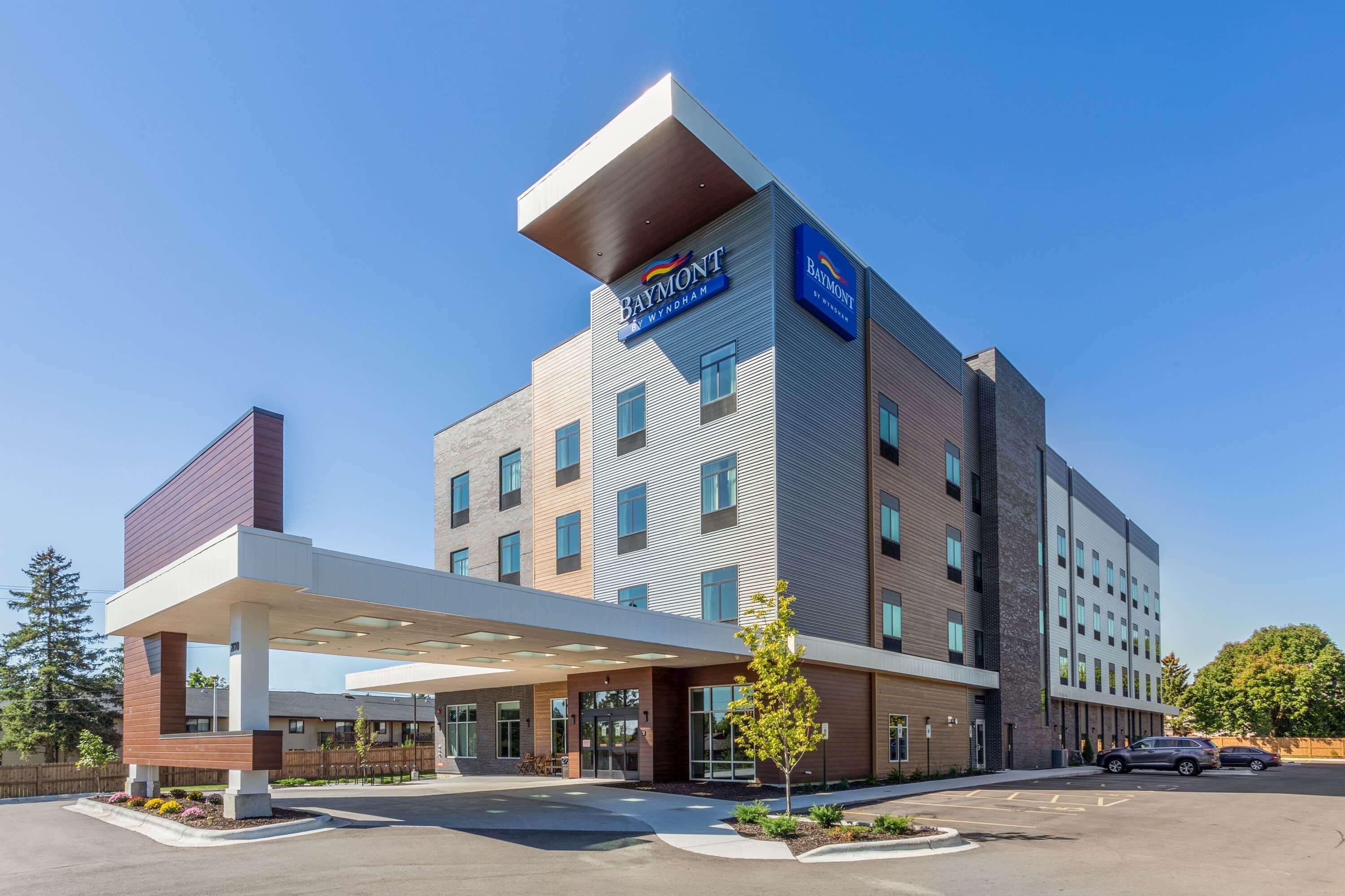 Hotel Baymont By Wyndham Madison Exterior foto